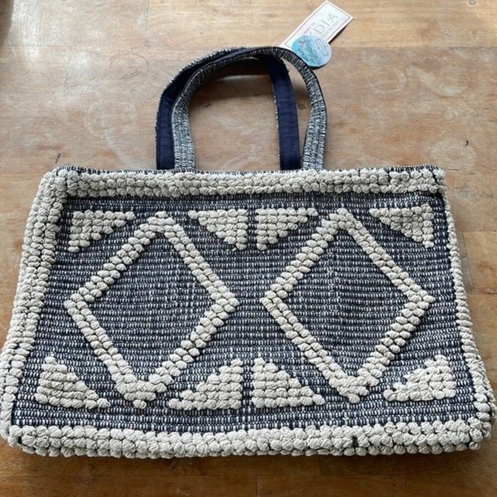 APHORISM World Traveler Bag